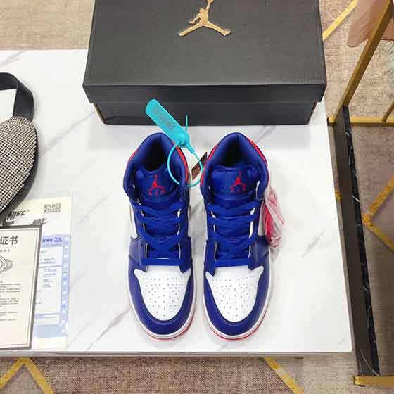 Air Jordan 1 Mid SE 奥林匹克中