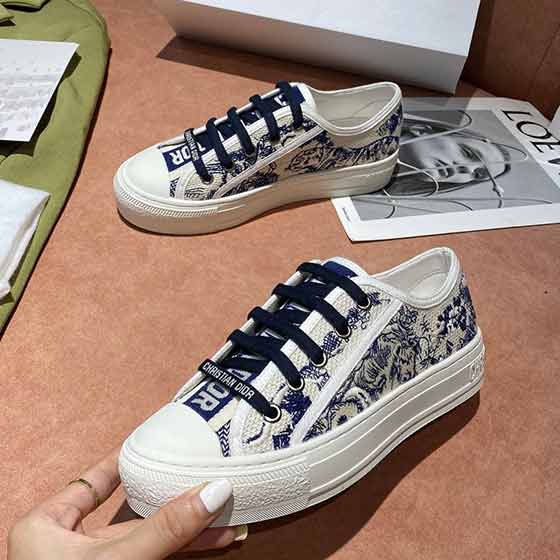 名品折扣网Dior(迪奥 )春夏新款