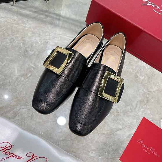 原版进口真皮大品牌休闲女鞋，专柜主打走秀海报款单鞋