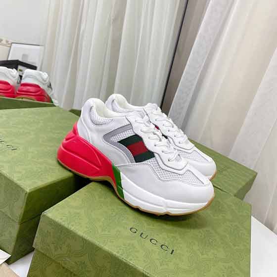 2021GUCCI品牌运动女鞋，高端版本原单品质古奇老爹鞋！