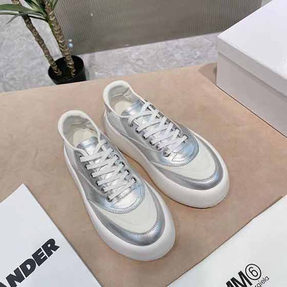 MM6品牌的女鞋，新品买手代买1:1精良复刻