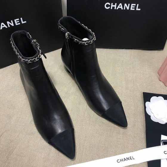 秋冬新款欧美大品牌粗高跟尖头中筒靴 小香女鞋
