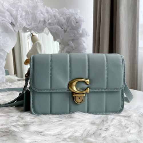 Coach Design Studio经典款式,备受瞩目的19号Studio包袋!