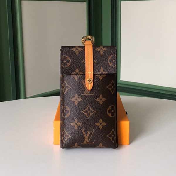 lv的手机包M68523,全新Creative Traveller Set系列Bo