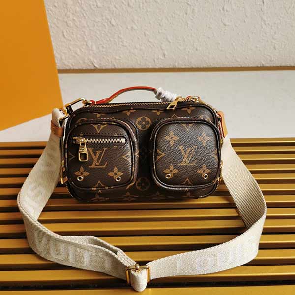 LV UTILITY CROSSBODY帆布塑造手袋M80446