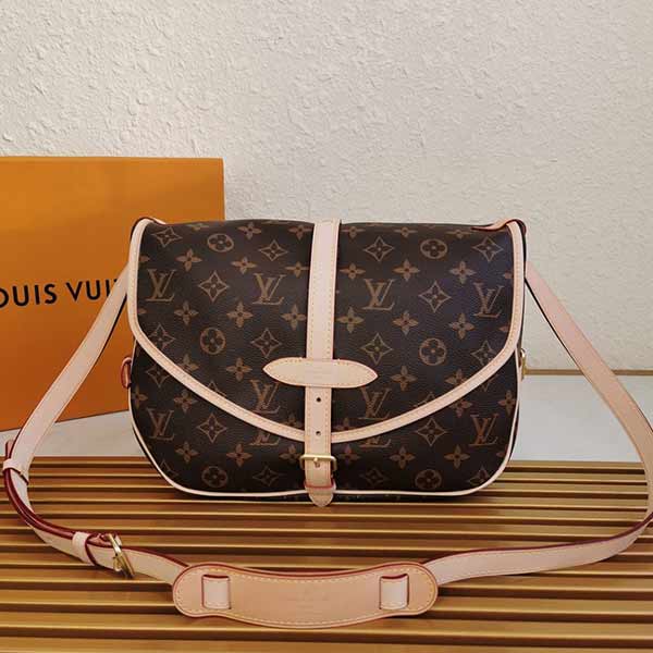 路易威登Monogram帆布中古系列SAUMUR 中号手