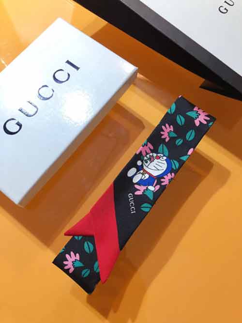 Doraemon x Gucci联名系列真丝大丝带!