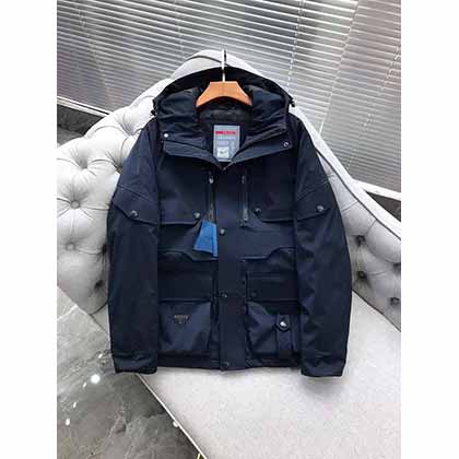 国际大品牌普拉羽绒服男商务休