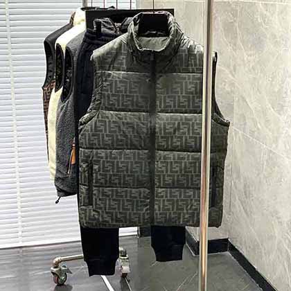 法国高等大品牌羽绒服马甲 芬迪外套宽松绒服马夹背心