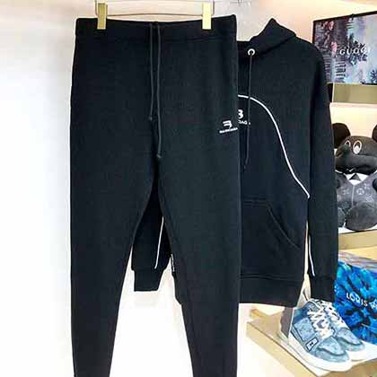 巴黎世家秋冬新品男装，法国众所周知高等时装品