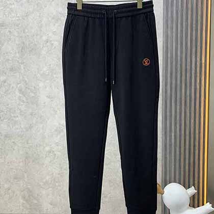 Lv驴牌香港连卡佛发售,新高奢系列臻品男士休闲裤。