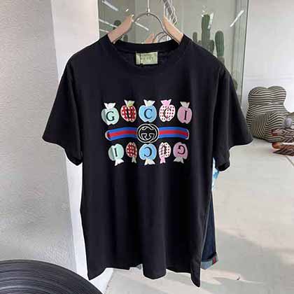 GUCCI七夕特别系列水果和蔬菜化身为品牌当下的时尚设计元素T恤