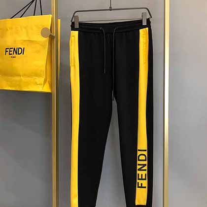 FENDI全新早秋男运动卫裤，织带logo品牌标识休闲卫裤！