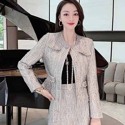 小香 新款高等定制丝绒短外套