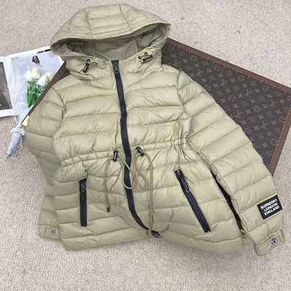 秋冬新品羽绒服大品牌Burberry一比一复刻收腰设计连帽羽绒服
