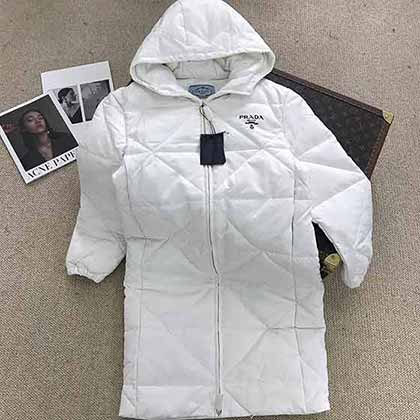 国外大品牌羽绒服经典时髦又帅气菱形长款连帽羽绒服