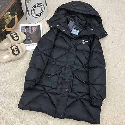 秋冬新品立体H版型剪裁国际大品牌羽绒服