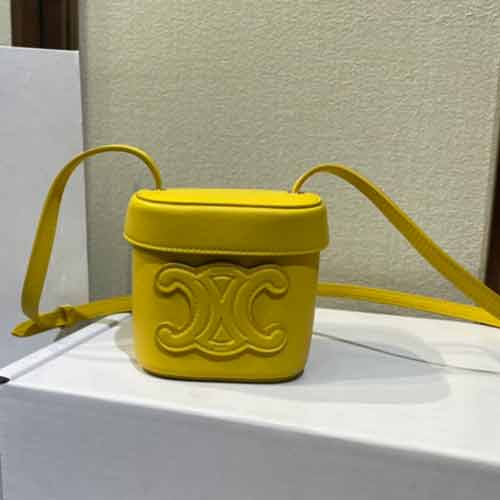 CELINE 新品2022春夏新款 BOXTRIOMPHE系列手袋