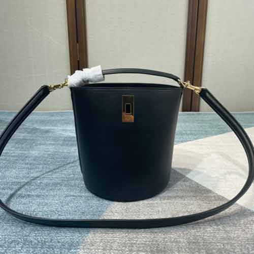 法式高等感单肩包真皮水桶包大品牌专柜大品牌代买轻奢女包