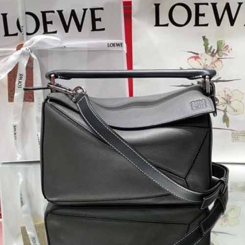 大品牌款今年流行包包 Lowe Puzzle 灰色颗粒纹小号女包