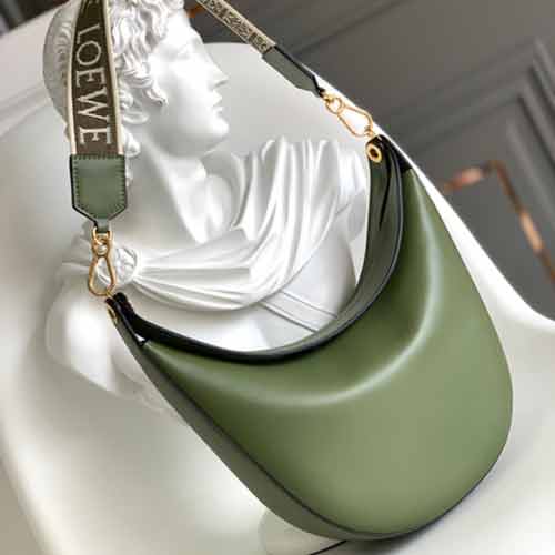 法国大品牌Loewe Luna 半月形Hobo手袋
