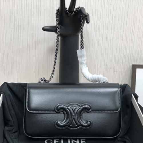 CELINE 全新系列 CUIR TRIOMPHE 皮标标