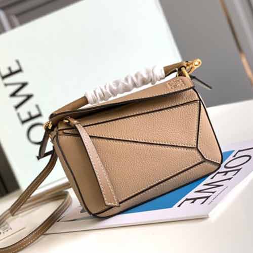 Loewe女士大品牌包包国际品牌专柜女包 品牌手提包