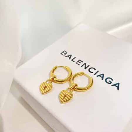 BAlenciaga巴黎世家爱心锁头耳环