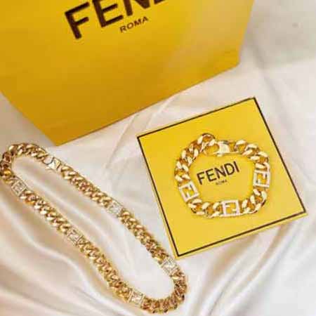 Fendi 芬迪金属 字母 满钻 链条