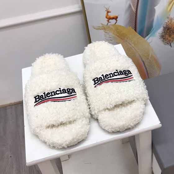 Balenciaga秋冬新徽标刺绣毛毛拖鞋
