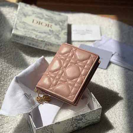 高仿奢侈品网Dior粉色藤格纹羊皮革迷你钱包