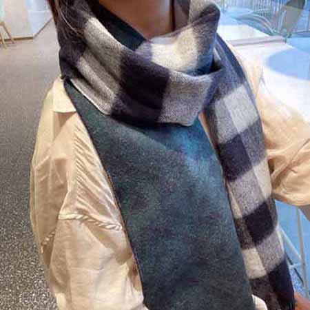 Burberry双面复古印花羊绒围巾披肩流苏高等