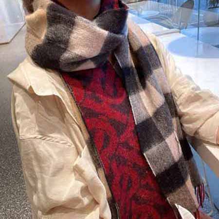 Burberry格子围巾女英伦经典羊绒秋冬季百搭大品牌围脖大披肩