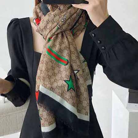 Gucci高等感围巾女英伦轻奢大品牌古奇羊绒时尚高等披肩外搭