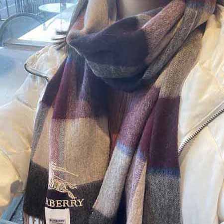Burberry羊绒围巾女士秋冬新款大格子双面ins保暖针织加厚围脖