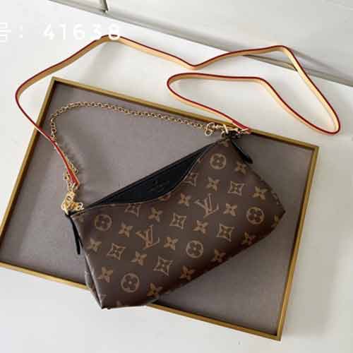 LV经典Monogram帆布PALLAS CLUTH手袋,日夜皆宜,斜挎更时尚!