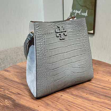 TORY BURCH MCGRAW HOBO鳄鱼纹高级灰新款闲休包，