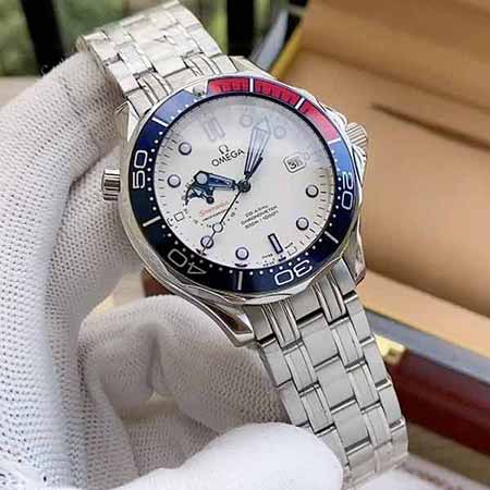 欧米茄Omega手表月相功能独特九字位月相设计男士手表