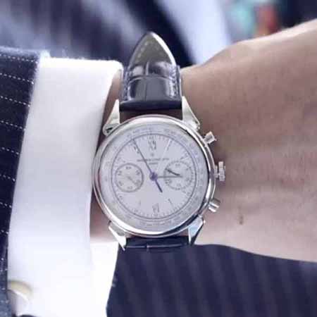 江诗丹顿的手表 历史名作牛角1955系列精仿手表